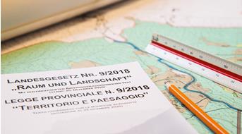 landesgesetz-raum-und-landschaft-foto-peter-daldos-500-0763