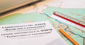 landesgesetz-raum-und-landschaft-foto-peter-daldos-500-0763