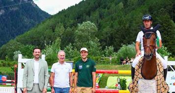 galateo-steckholzer-hochrainer-pitzianti-jumping-in-the-alps