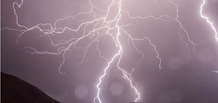 blitz-unwetter-gewitter-pixabay
