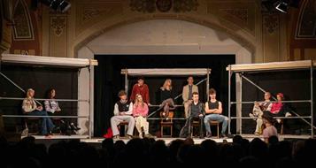 welle-vinzentinum-theater-01-jana-rizzolli