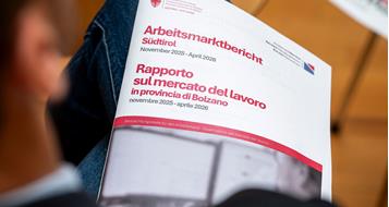 pressekonferenz-arbeitsmarktbericht-fabio-brucculeri-3