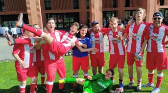 special-kickers-historischer-erfolg