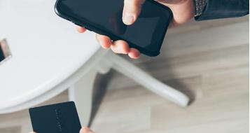 pexels-mikhail-nilov-7534791