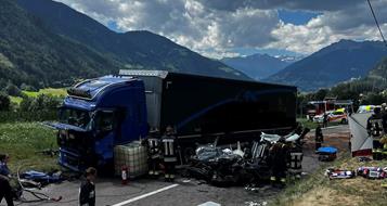 unfall-pkw-lkw-trens