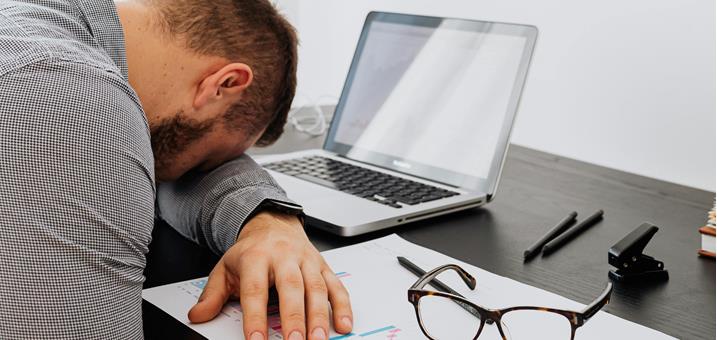 stress-burn-out-pexels