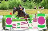 jumping-in-the-alps-wiesen-2026-rebecca-leitner