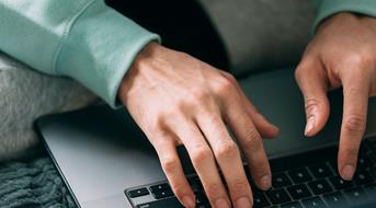 notebook-pexels-lpa