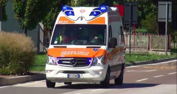 krankentransport-weisses-kreuz