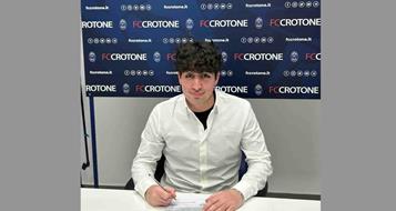 tommaso-mongiovi-fussball-profivertrag