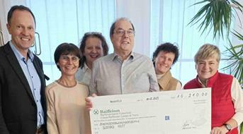 adventsmarktteam-stilfes-spendenscheck-2025