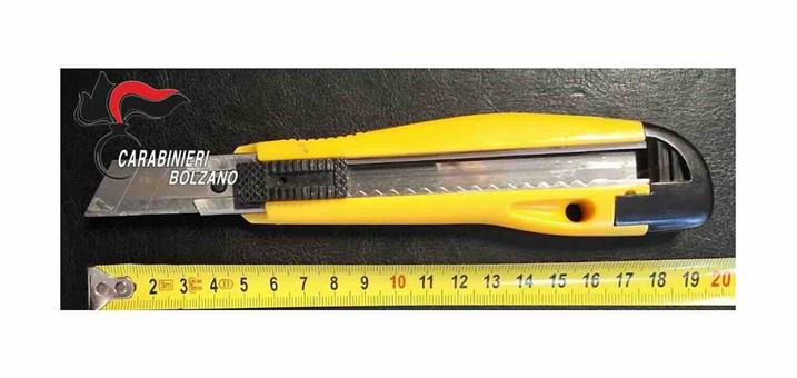 carabinieri-brixen-messer-notaufnahme-02-2025