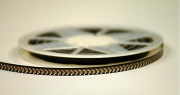 schmalfilmrolle-amt-fu-r-film-und-medien-2